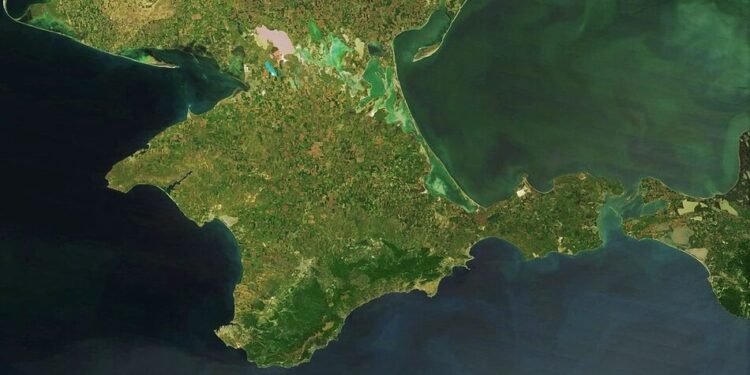 У Криму масштабні перебої з електропостачанням і зв’язком – АТЕШ