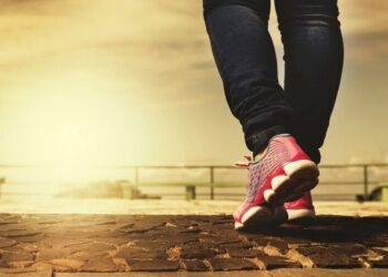 Чому варто ходити пішки і як це змінює організм