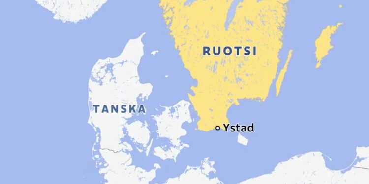 Швеція дозволила рух танкеру, який підозрюють у витоку нафти біля Готланда