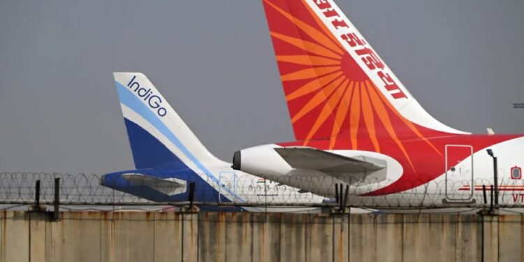 Індійські авіакомпанії попередили про ризик зупинки польотів через подорожчання пального