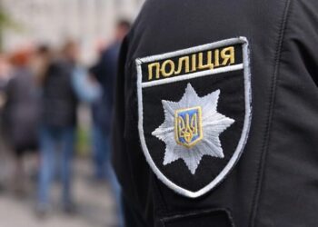 У Ніжині 12-річний хлопчик отримав поранення з пістолета. Поліція розкрила деталі