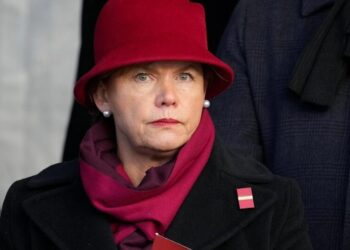 Глава МЗС Латвії закликала посилювати тиск на росію до завершення війни та виплати репарацій