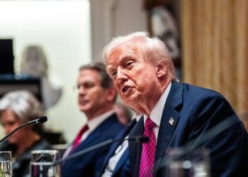 У Сенаті критикують Трампа через нове рішення щодо нафти рф