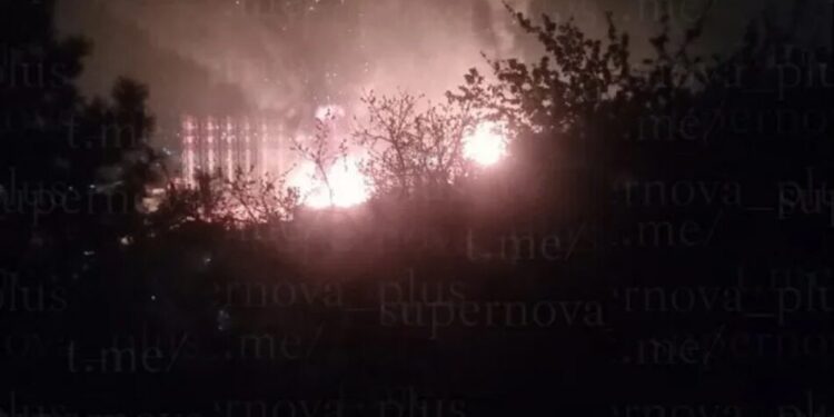 Дрони знову атакували туапсе, повідомляють про вибухи та роботу ППО – монітори