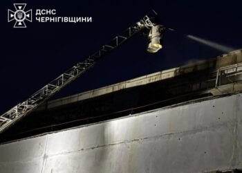 росіяни вдарили по Ніжину "геранями" та ракетою – 2 загиблих