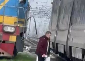 У Вінницькій області приватний тепловоз зіткнувся з потягом "Інтерсіті" Київ-Перемишль