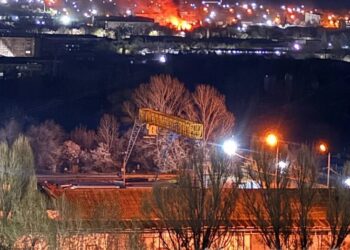 Нічні вибухи у Феодосії та Луганську – запалала стратегічна нафтобаза