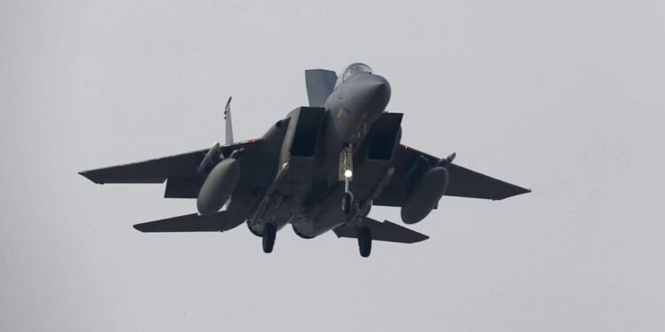 Збиття винищувача F-15 над Іраном: спецпризначенні США врятували одного пілота, ще одного – шукають