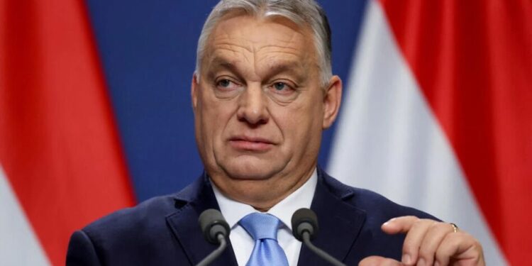 Голосування в Угорщині 12 квітня – Орбан звинуватив суперника у підкупі виборців