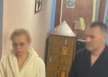 Продавали фіктивні довідки ухилянтам за 16 000 доларів – СБУ затримала помічників нардепів