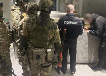 Голова федерації боксу Київщини організував схему виїзду через бронювання – прокуратура