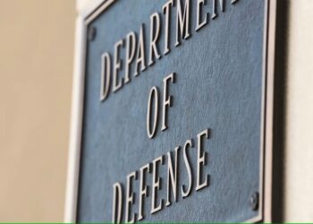 У Пентагоні обговорювали відсторонення Іспанії від НАТО й інші санкції через розкол щодо Ірану – Reuters