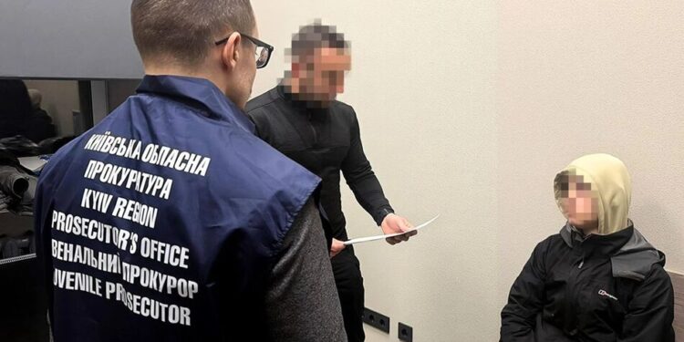 Теракт у Броварах: двом затриманим вже повідомили про підозру, прокурора наполягатимуть на триманні під вартою