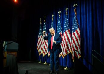 Трамп продовжив перемир'я з Іраном в очікуванні відповіді Хаменеї – Axios