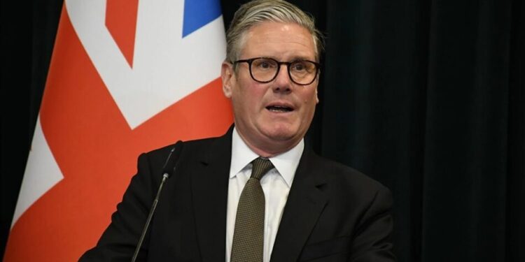 Стармер заявив, що Британія не підтримає блокаду Ормузької протоки