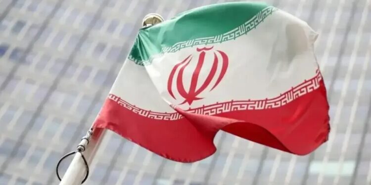 Іран має близько 100 млрд доларів заморожених коштів – Al Jazeera