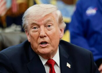 Трамп дав зелене світло на будівництво нового великого нафтопроводу між Канадою та США