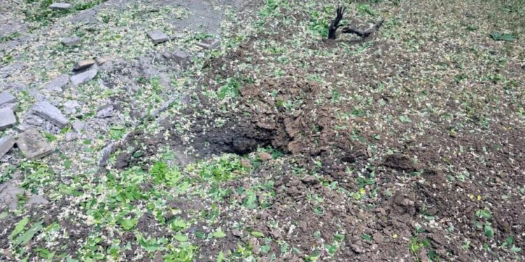 Удар рф по дитячому майданчику в Херсоні – злочин потрапив на відео