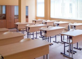 Народжуваність в Україні падає: що буде зі школами через 4–5 років
