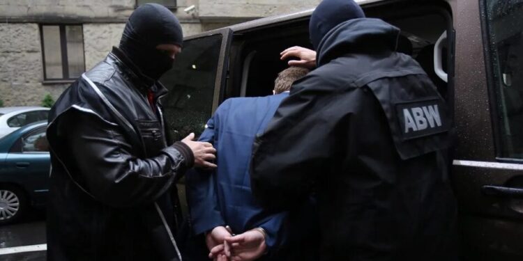 У Польщі за підозрою у шпигунстві на користь рф затримали трьох поляків