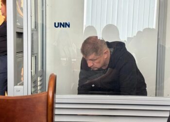 Четверо посадовців Нацполіції, підозрюваних у кришуванні “порноофісів”, вийшли з СІЗО під заставу