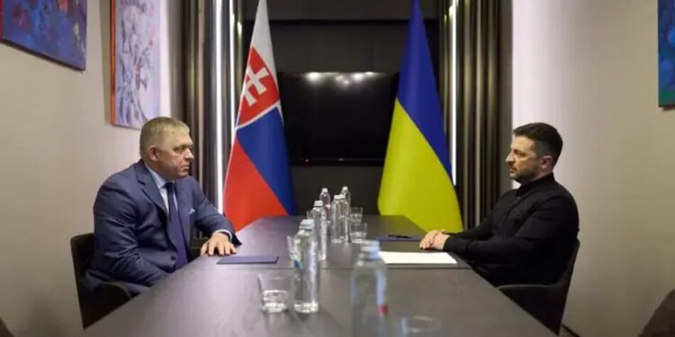 Зеленський поговорив із Фіцо – Словаччина висловилась про вступ України до ЄС