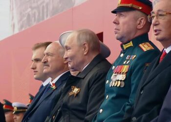 Без військової техніки, але з корейцями. Парад у москві 9 травня став найскромнішим – тривав лише 45 хвилин
