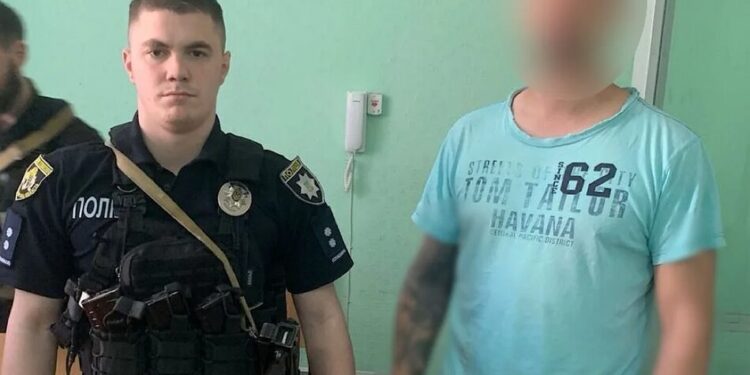На Дніпропетровщині чоловіка підозрюють у вбивстві дядька з рушниці
