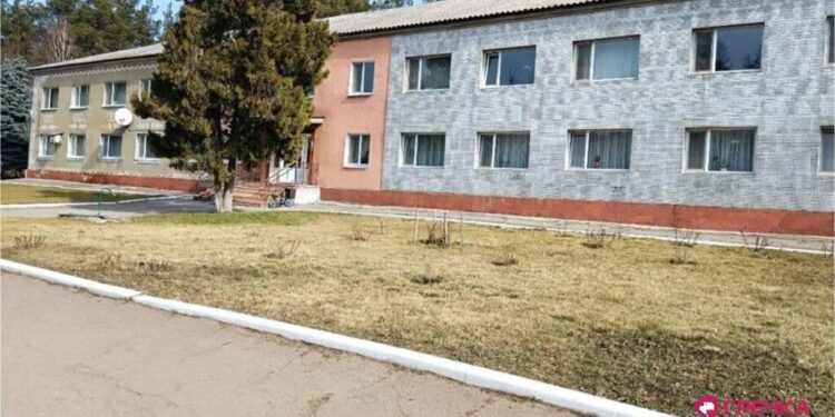 Ексочільника Лисичанської МВА підозрюють у розкраданні майже 20 млн грн на житлі для переселенців