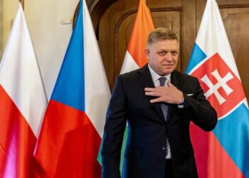 Фіцо передав путіну послання Зеленського про готовність до зустрічі