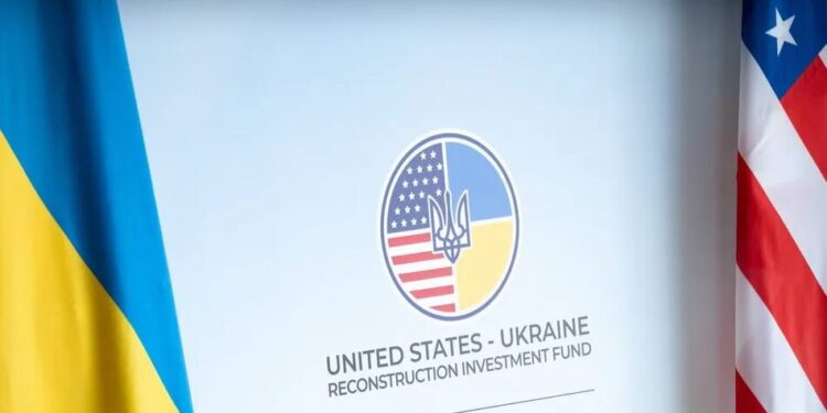Сотні заявок та перша інвестиція – що змінилось за рік підписання "мінеральної угоди" між Україною та США