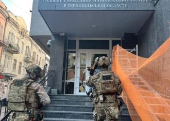 Обласному керівництву Нацполіції, яке підозрюють у причетності до порнобізнесу, оберуть запобіжний захід