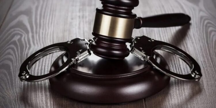 Вісім бойовиків рф отримали 15 років тюрми за штурми на сході України