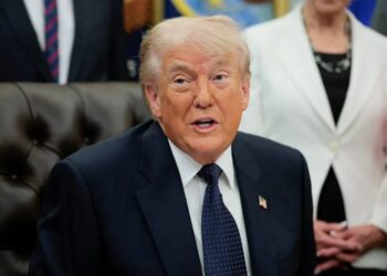 Трамп заявив про "дуже хороші переговори" і згоду Ірану відмовитися від ядерної зброї