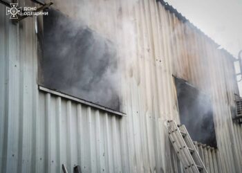 росія атакувала порти та залізницю під час масованої атаки