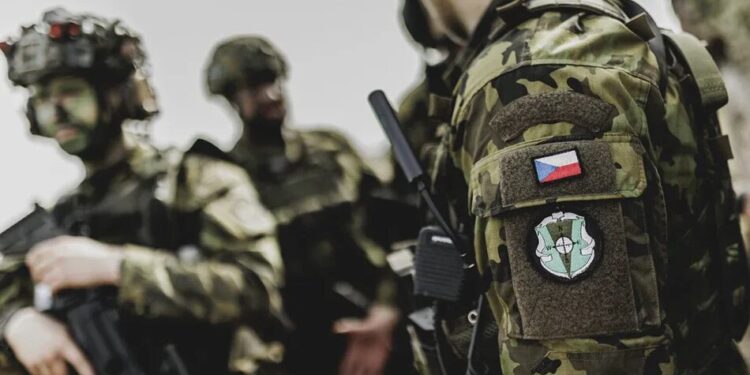 Нова концепція армії Чехії передбачає зміцнення ППО та набір новобранців – Бабіш