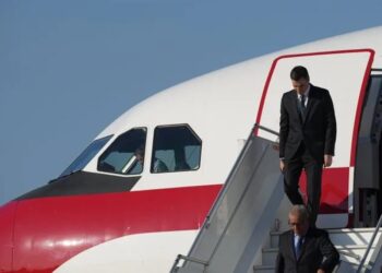 Літак прем'єра Іспанії Санчеса екстрено сів у Туреччині