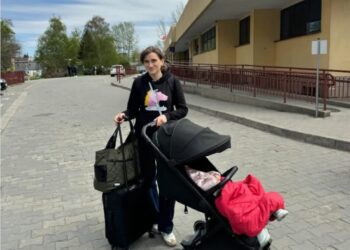 "Не витримали" – блогерка Даша Євтух з донькою виїхала з України