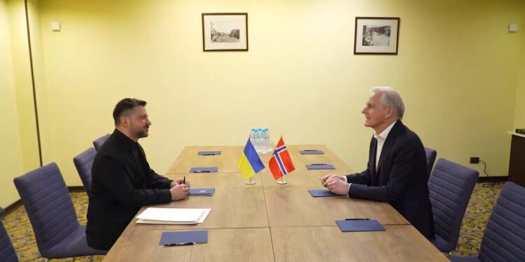Зеленський зустрівся з прем’єр-міністром Норвегії Йонасом Гаром Стере – стали відомі деталі