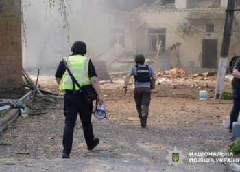 Під завалами дитсадка у Сумах після удару рф знайшли загиблу, є постраждалі