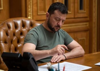 Зеленський ввів санкції проти Андрія Богдана та російських функціонерів
