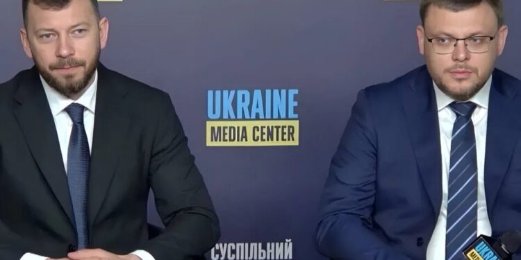 Прокурори несамостійні, у НАБУ – чітка вертикаль під директора – експрокурор САП звинуватив керівництво антикорупційних органів