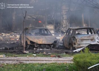 Кількість загиблих у Запоріжжі внаслідок атаки рф зросла до 12 людей