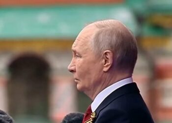 путін виступив на параді 9 травня – згадав про НАТО та пообіцяв "перемогу" росії