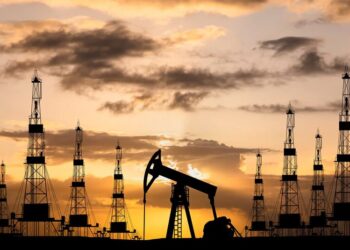США ще на місяць продовжать дозвіл на купівлю російської нафти – ЗМІ