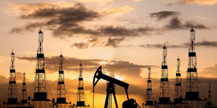 США ще на місяць продовжать дозвіл на купівлю російської нафти – ЗМІ