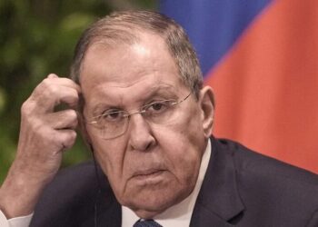лавров заявив про нібито "обережні дії" рф і "небажання шкодити" Україні