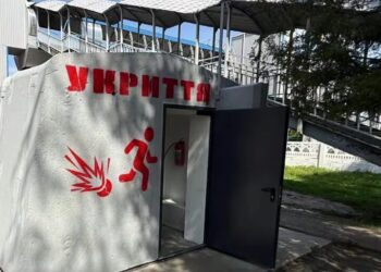 Укрзалізниця розгортає понад 800 модульних укриттів через масовані атаки рф