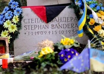 Родина Степана Бандери не заперечує проти його перепоховання в Україні – голова УІНП
