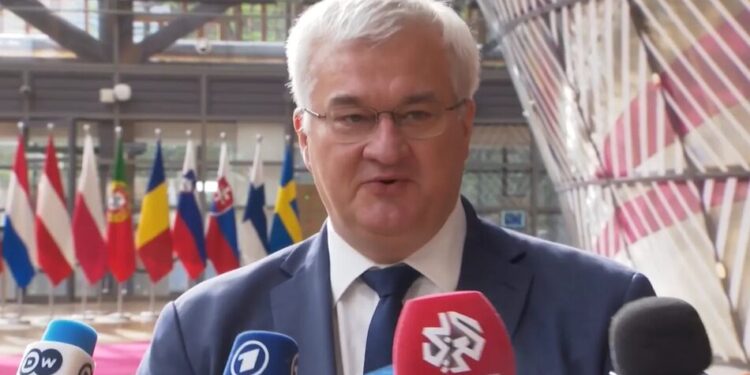 Сибіга бачить нову динаміку на шляху України до ЄС після виборів в Угорщині
